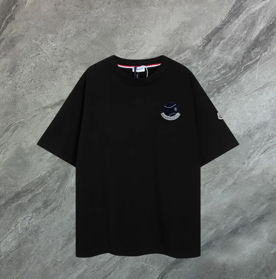 《Moncler~ 》2025New Arrival Quality T , Versatile Quality ！ ‼ 32 250G ‼ ， ， ， ， T 🤪 Sizes：S-M-L-XL-2XL ：Black，White， Same Style